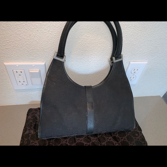 Authentic Gucci Jackie O Shoulder Bag - Picture 2 of 6
